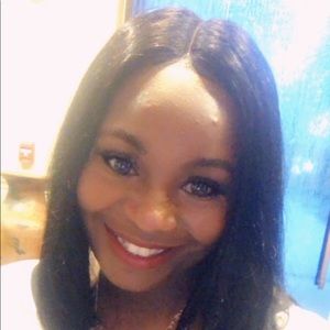 Meet your Posher, Marissa